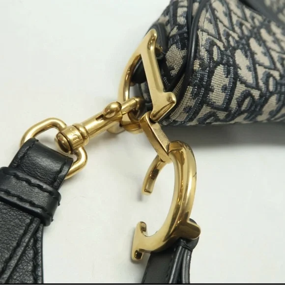 Christian Dior: Medium Navy Oblique Saddle Bag w/ extra strap *AUTHENTICATED* - Picture 13 of 15